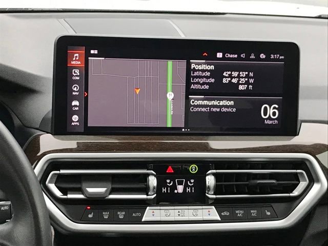 Used 2024 BMW X3 xDrive30i image 10