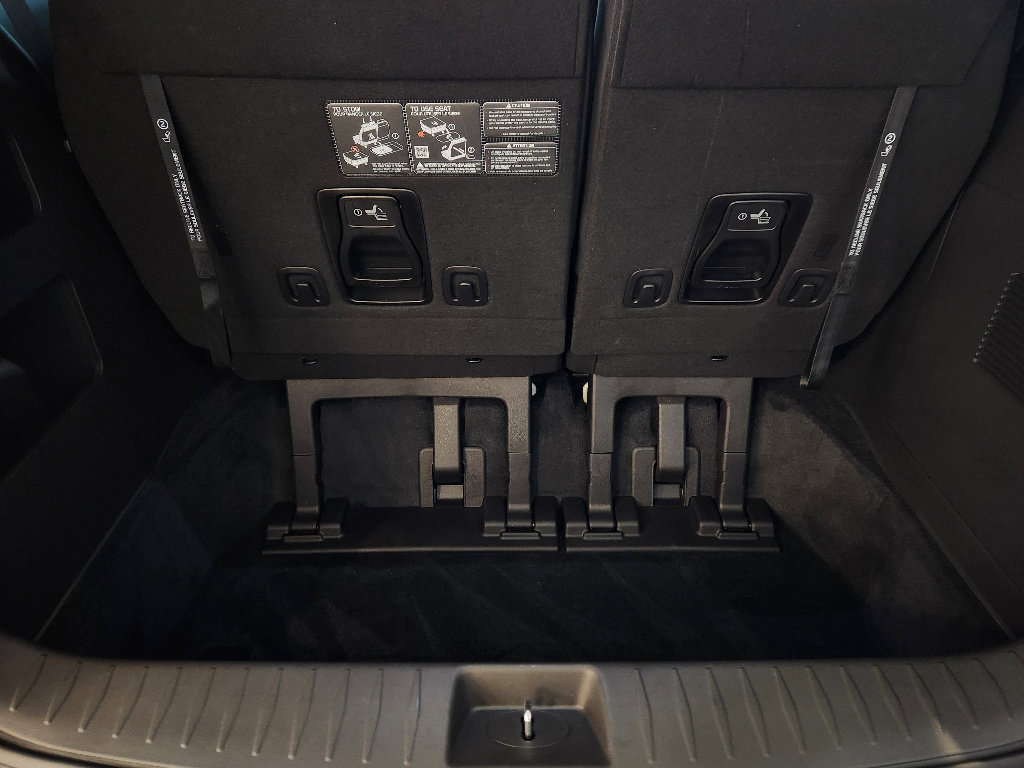 New 2026 Kia Carnival SX w/ SX Dark Edition Package image 30