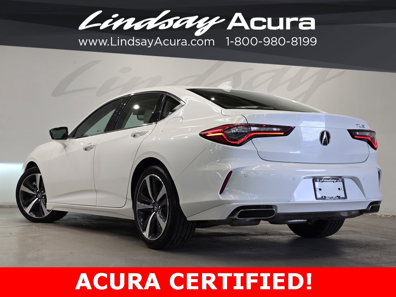 Certified 2025 Acura TLX w/ Technology Package image 4