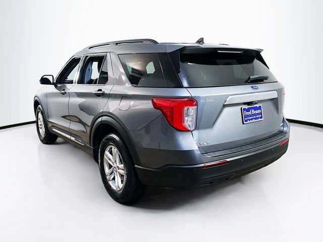 Used 2022 Ford Explorer XLT AWD/4WD image 7