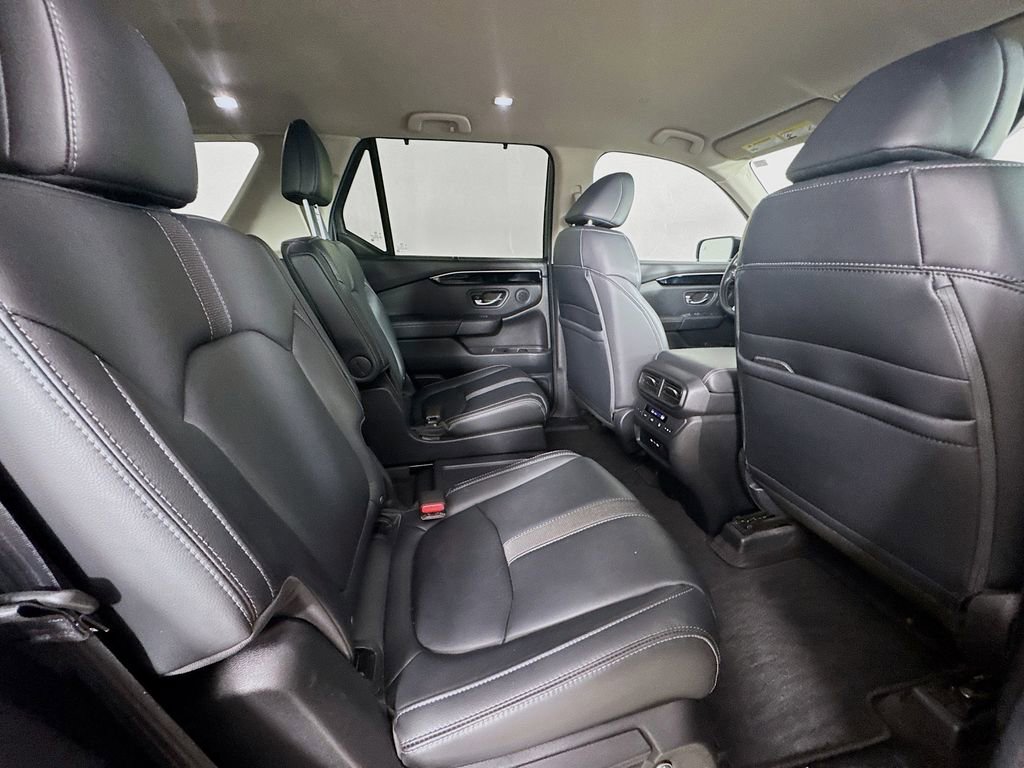 Used 2024 Honda Pilot EX-L image 37
