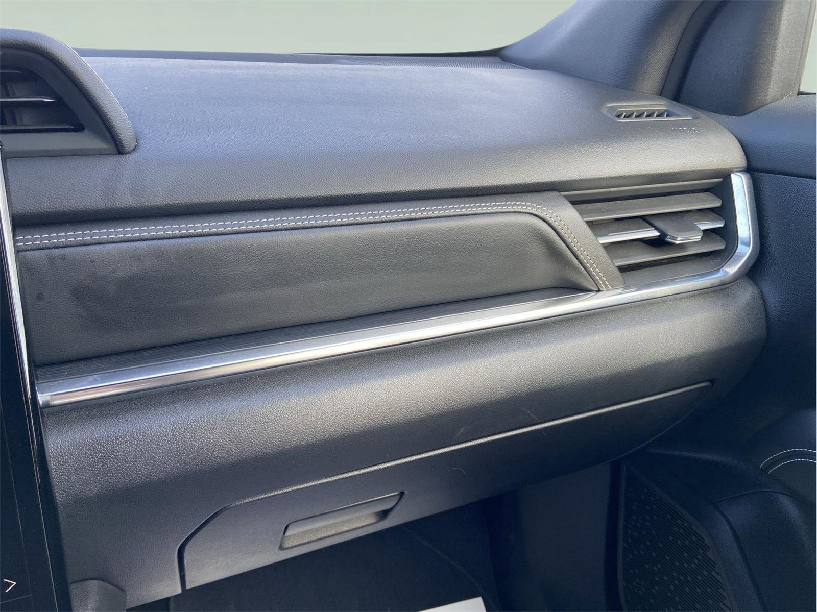 Used 2026 GMC Terrain Elevation AWD/4WD image 28