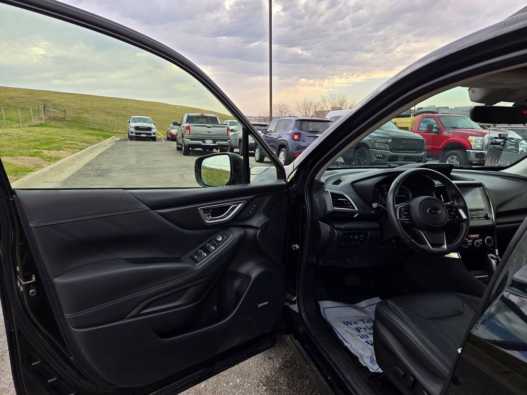 Used 2021 Subaru Forester Touring w/ Popular Package #2 image 12