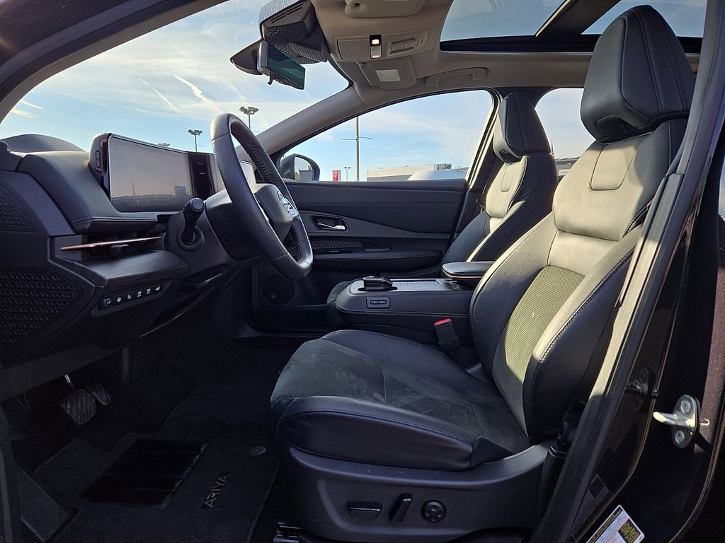 Certified 2024 Nissan Ariya AWD image 13