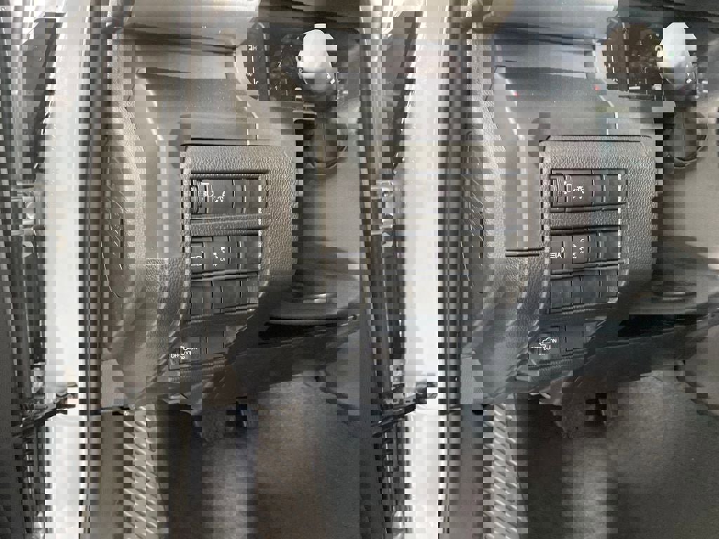 New 2026 Toyota Tacoma SR image 12