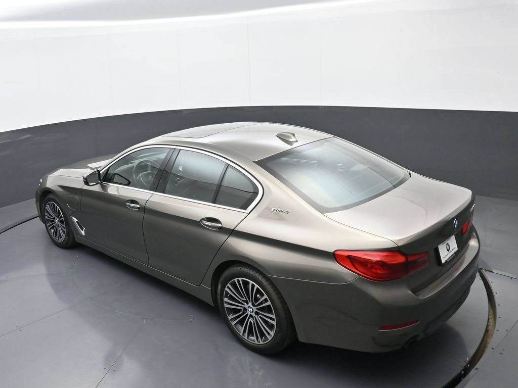 Used 2018 BMW 530e xDrive AWD/4WD image 34