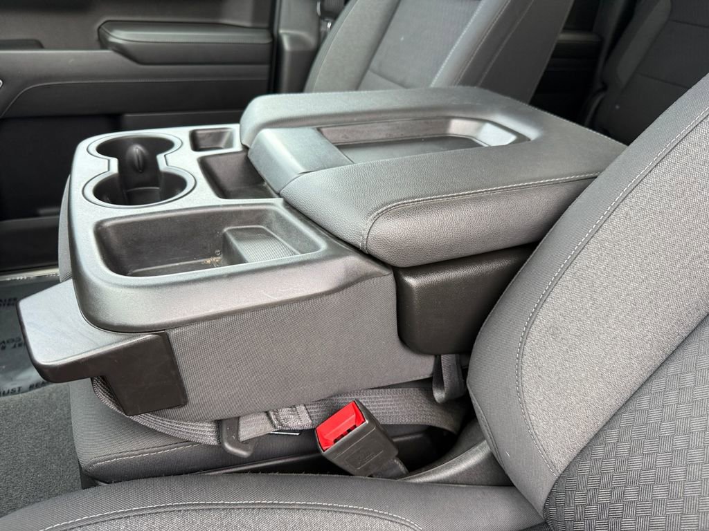 Used 2022 Chevrolet Silverado 1500 LT image 30