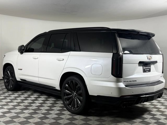 Used 2025 Cadillac Escalade V AWD/4WD image 6