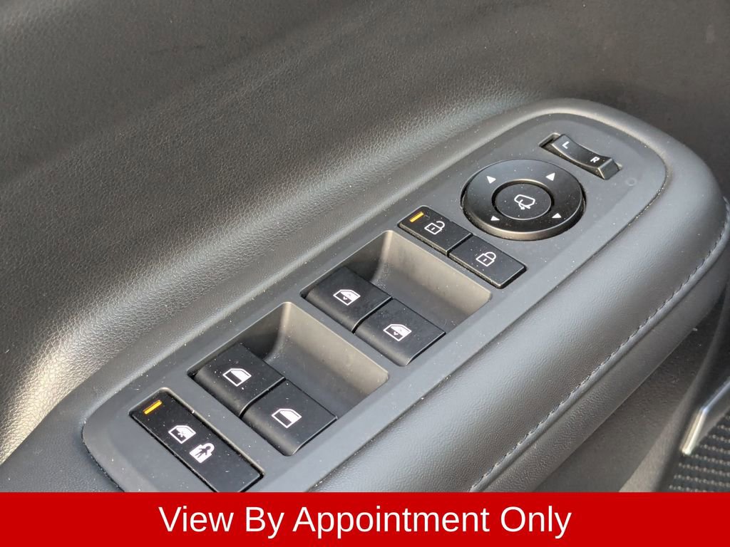 Used 2025 Hyundai Santa Fe Limited FWD image 15