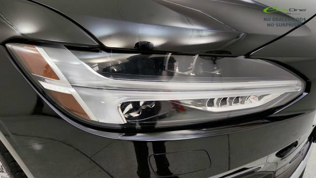 Used 2023 Volvo S90 B6 Plus AWD/4WD image 22
