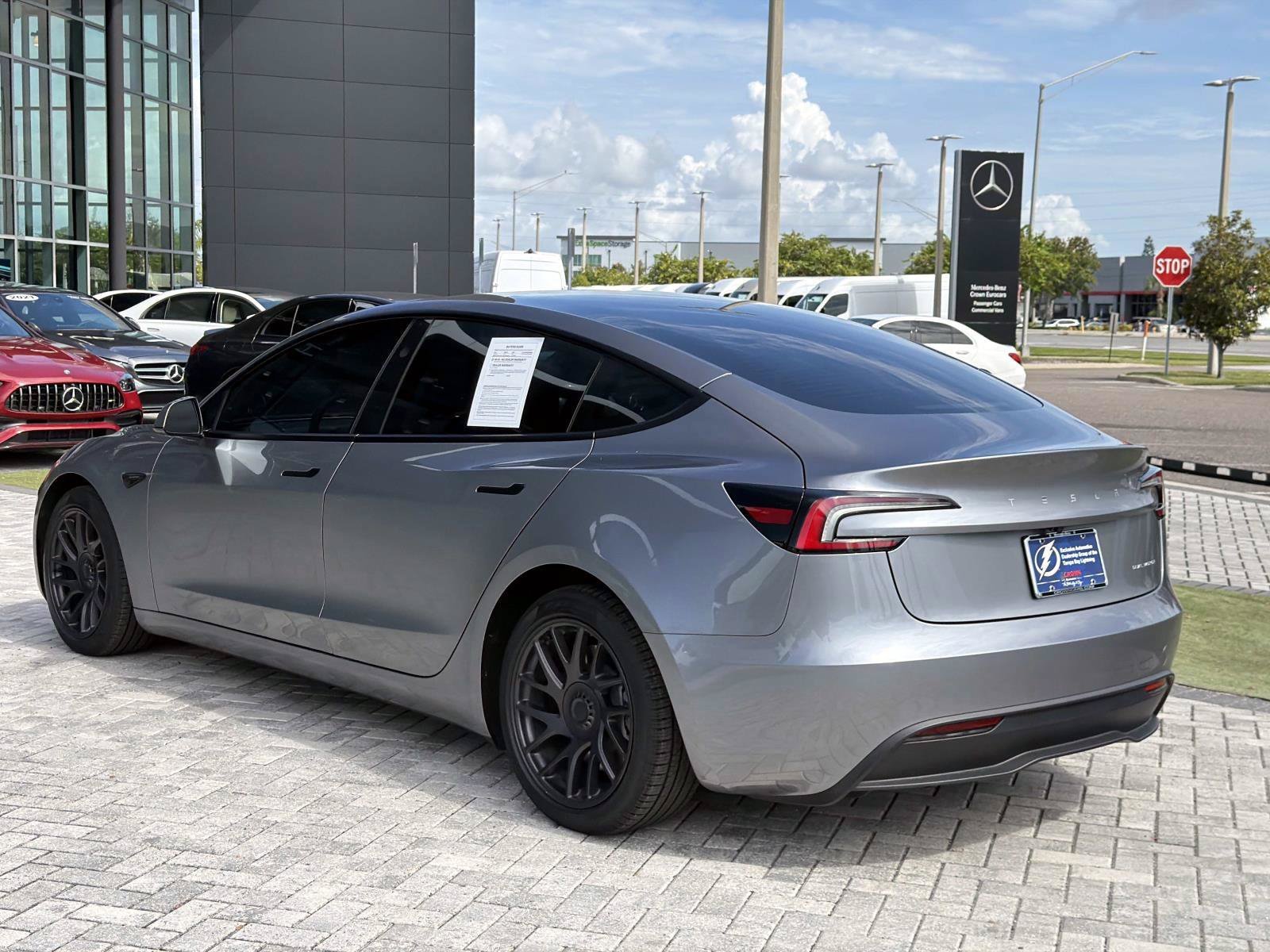 Used 2025 Tesla Model 3 Long Range AWD/4WD image 7