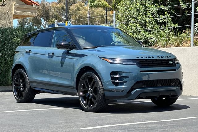 New 2026 Land Rover Range Rover Evoque Hoxton AWD/4WD image 7