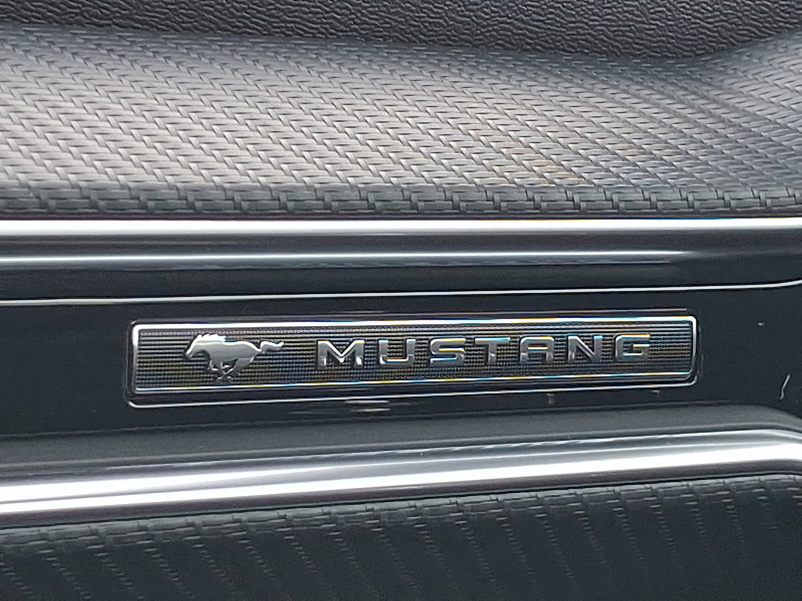 Used 2026 Ford Mustang Premium RWD image 30