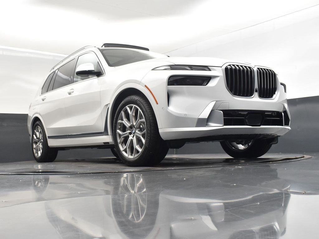 New 2026 BMW X7 xDrive40i w/ Executive Package image 45