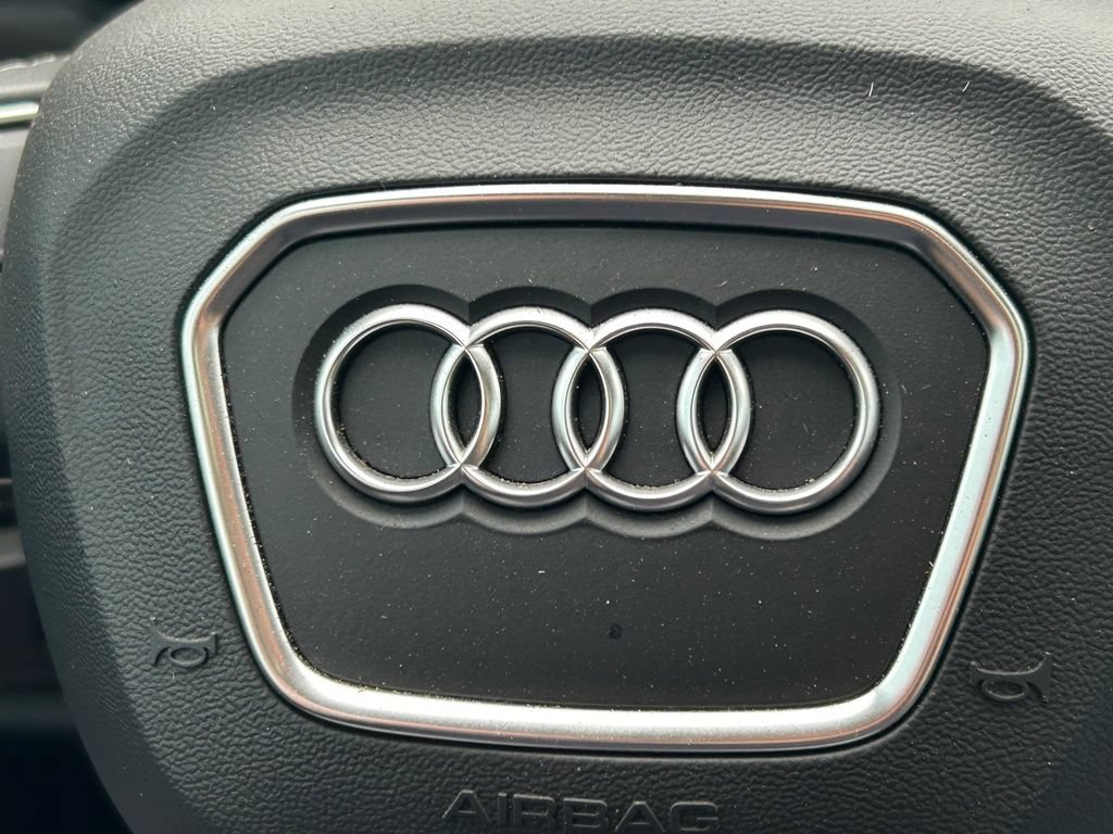 Used 2023 Audi Q8 Premium Plus w/ Premium Plus Package AWD/4WD image 43