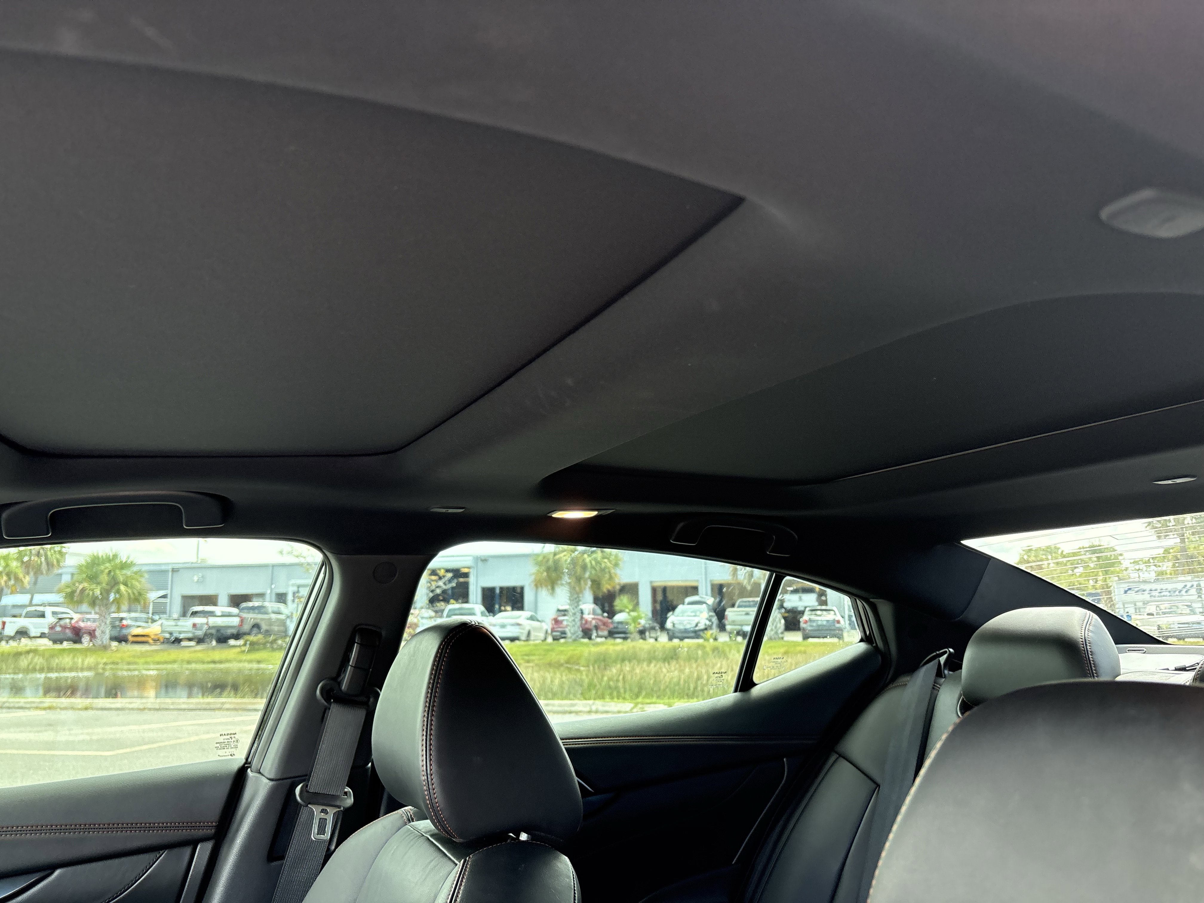 Used 2022 Nissan Maxima SR w/ Sport Mat Group image 20