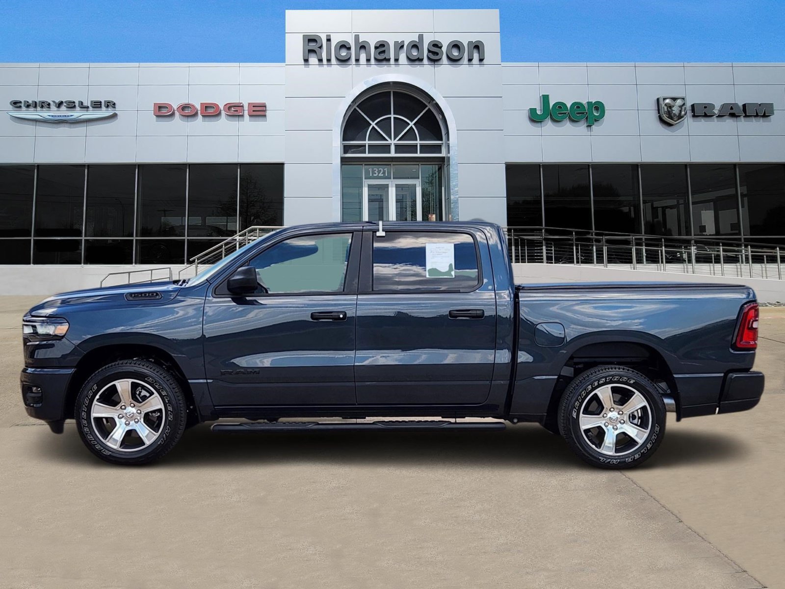 Used 2026 RAM 1500 Express RWD image 3