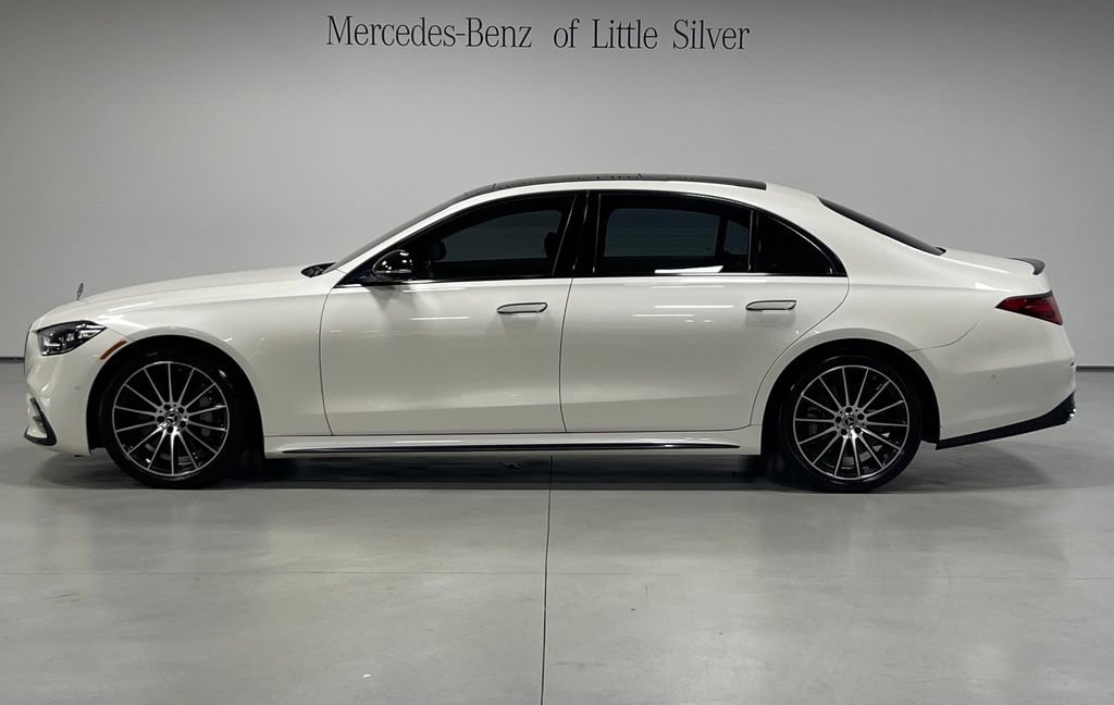 Used 2022 Mercedes-Benz S 500 4MATIC image 2