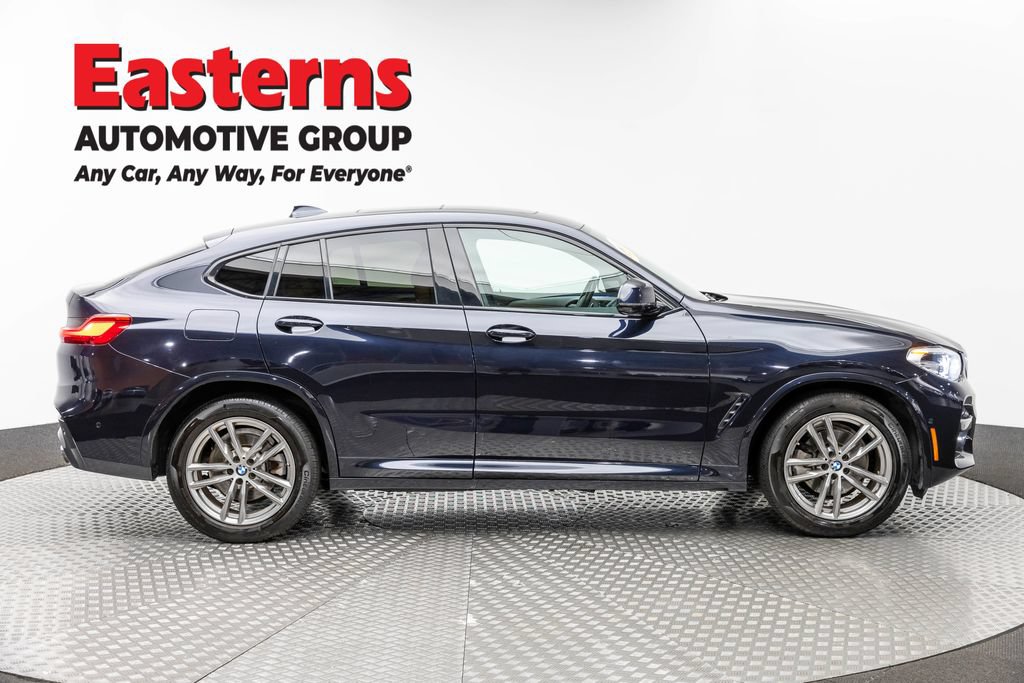 Used 2021 BMW X4 xDrive30i w/ M Sport Package AWD/4WD image 4