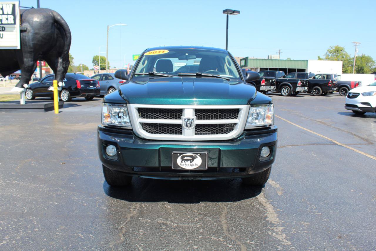 Used 2011 Dodge Dakota Big Horn RWD image 2