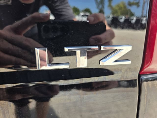 Used 2023 Chevrolet Silverado 3500 LTZ w/ Z71 Chrome Sport Edition AWD/4WD image 17
