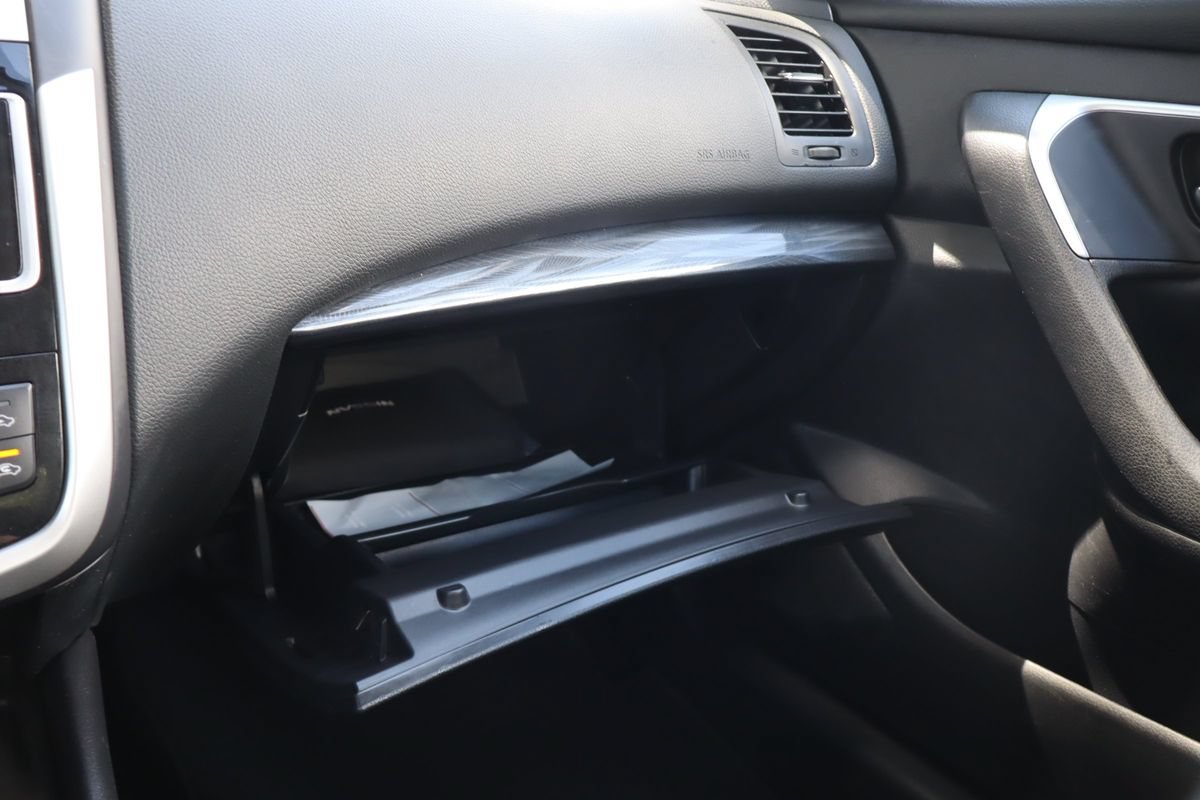 Used 2018 Nissan Altima 2.5 SL FWD image 37