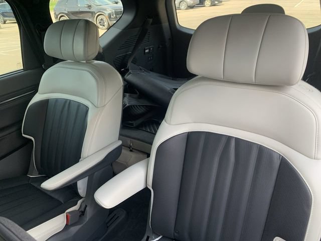 Certified 2024 Kia EV9 GT-Line AWD/4WD image 33