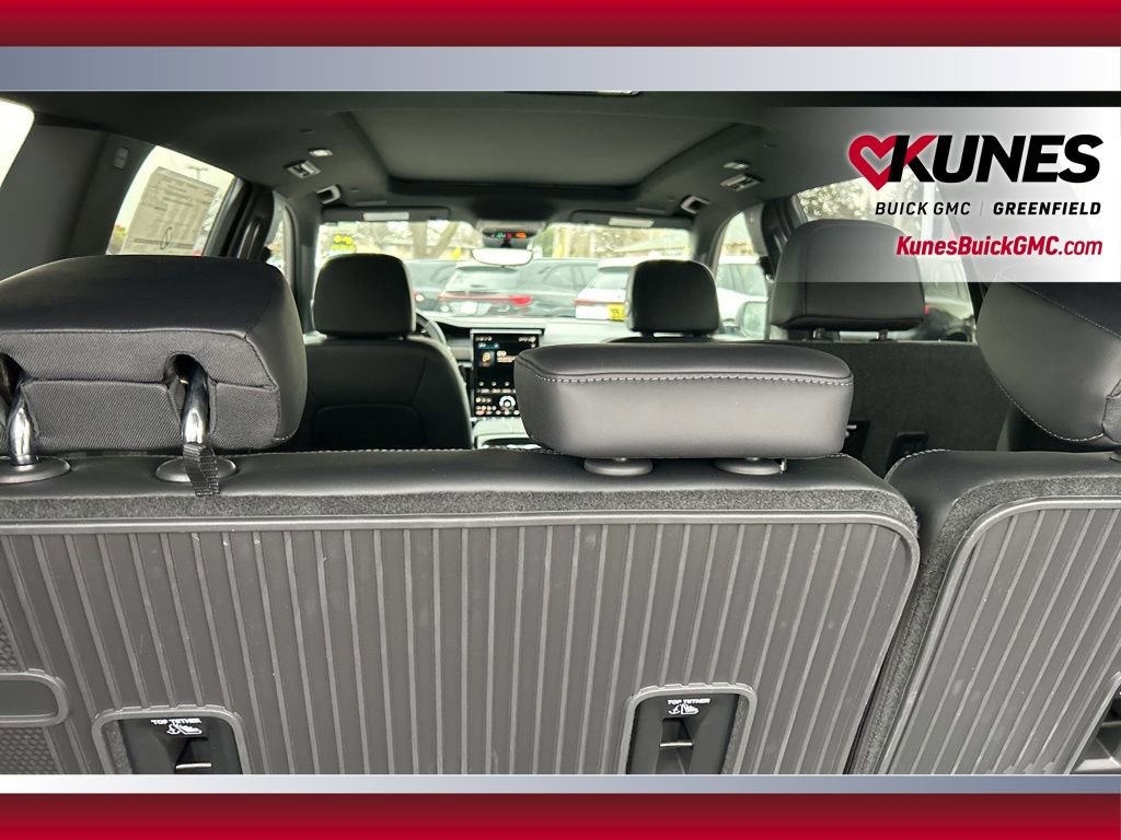 New 2026 GMC Acadia Denali w/ Super Cruise Package image 36