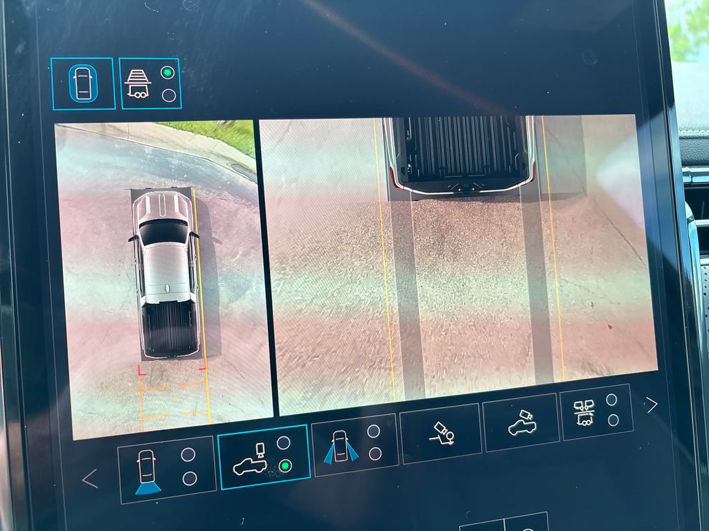 Certified 2026 GMC Sierra EV AT4 w/ AT4 Premium Package AWD/4WD image 27