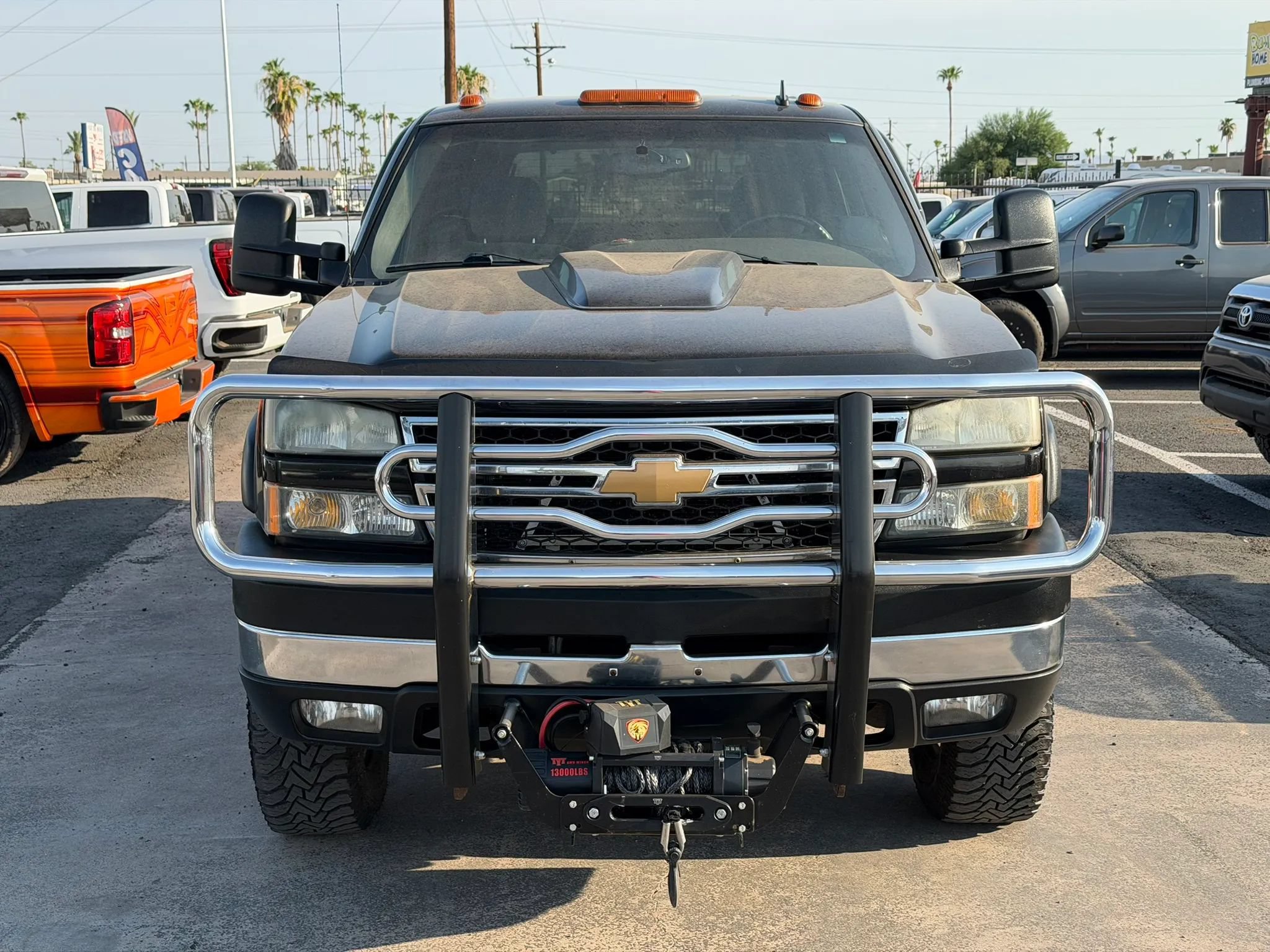 Used 2006 Chevrolet Silverado 2500 LT w/ Heavy-Duty Power Package AWD/4WD image 17