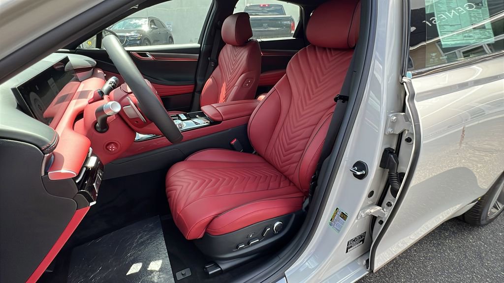 Used 2025 Genesis G80 3.5T Sport image 26