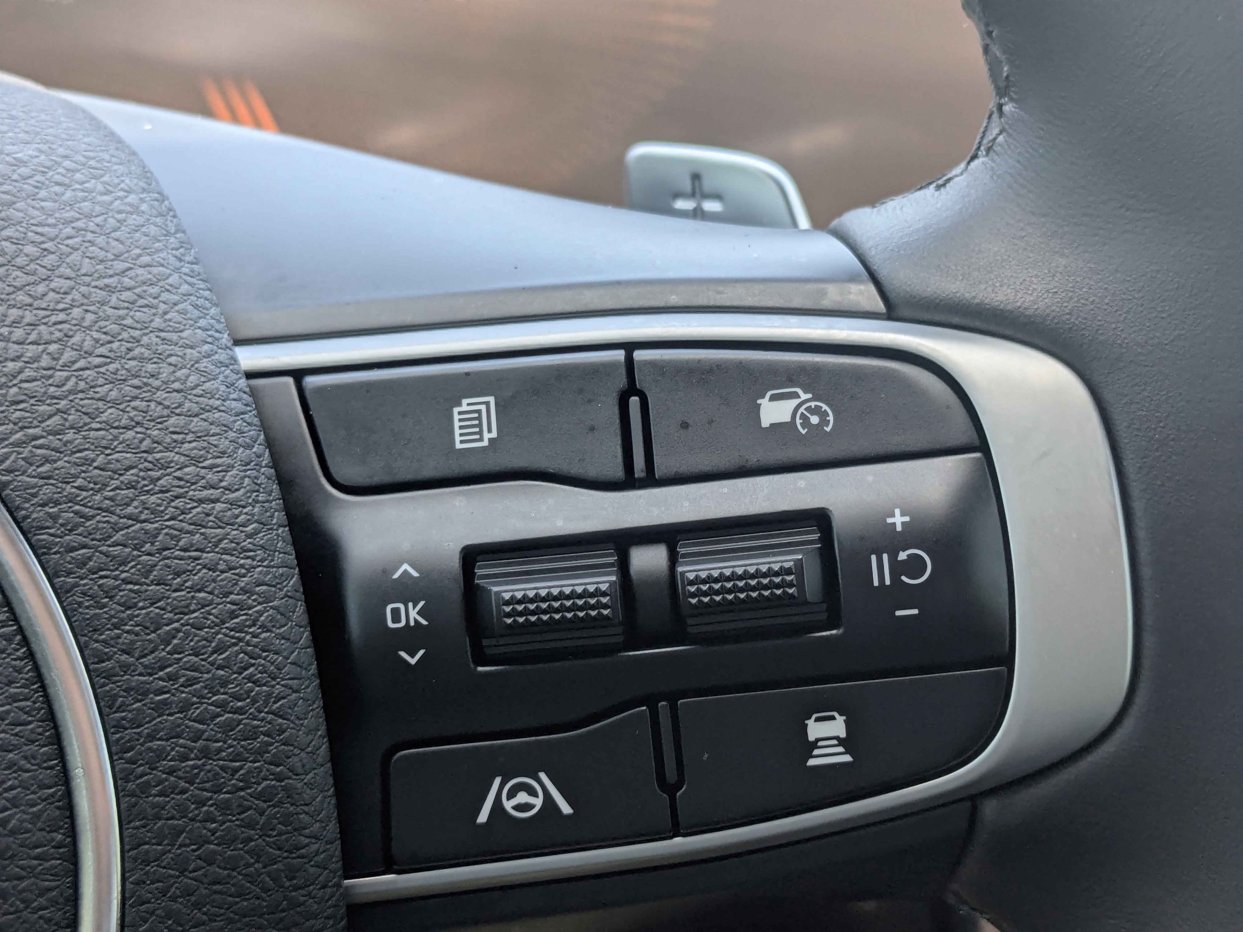 Certified 2025 Kia K5 GT FWD image 31