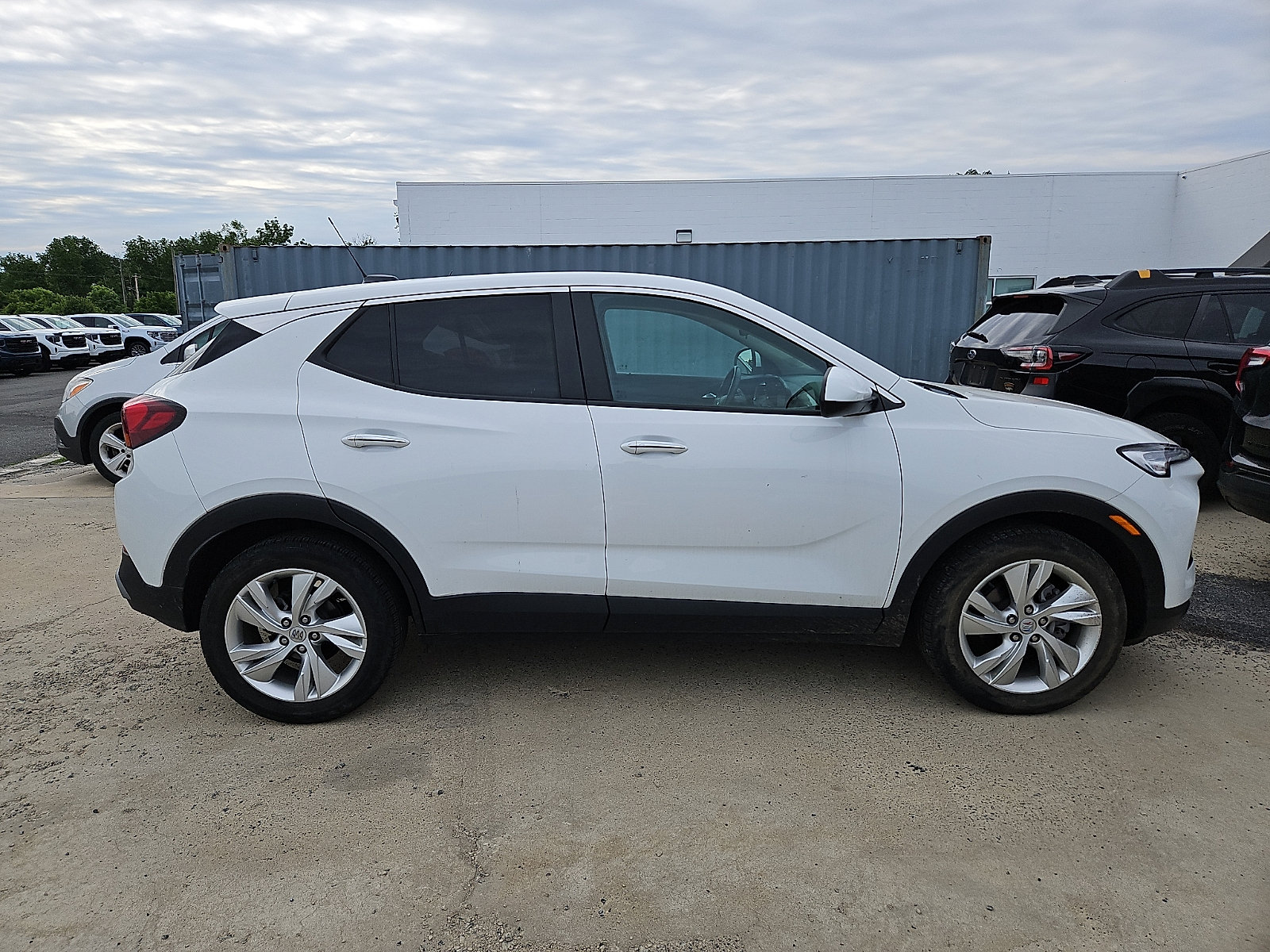 Used 2024 Buick Encore GX Preferred w/ Comfort Package FWD image 9