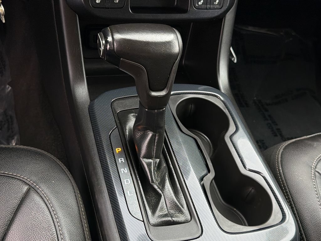 Used 2020 Chevrolet Colorado Z71 w/ Z71 Midnight Edition AWD/4WD image 29
