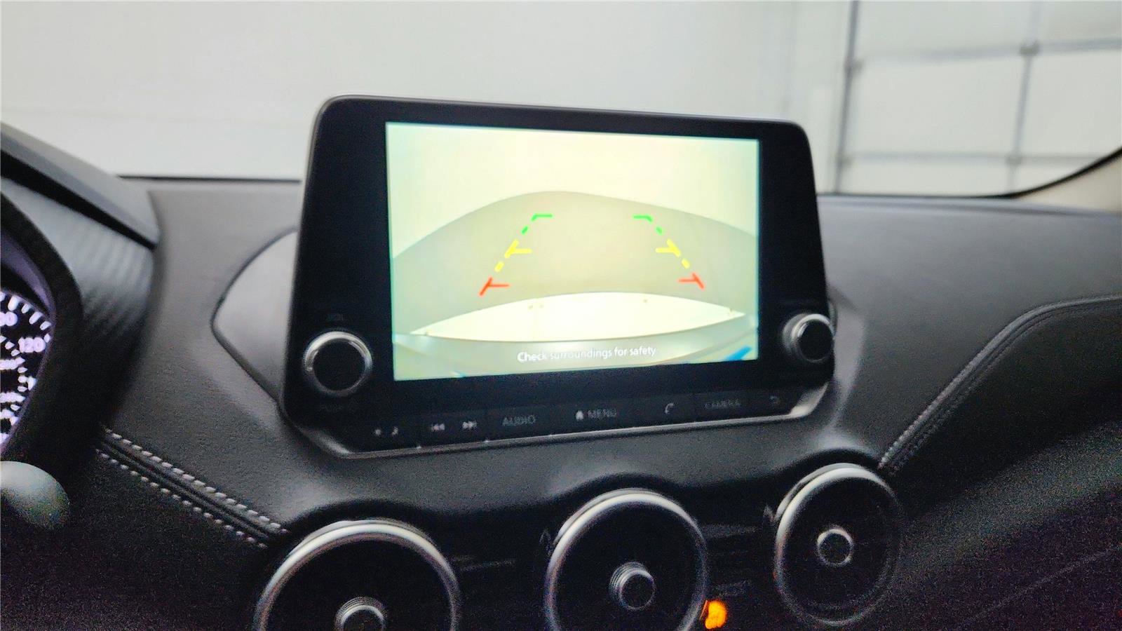 Used 2024 Nissan Sentra SV image 38