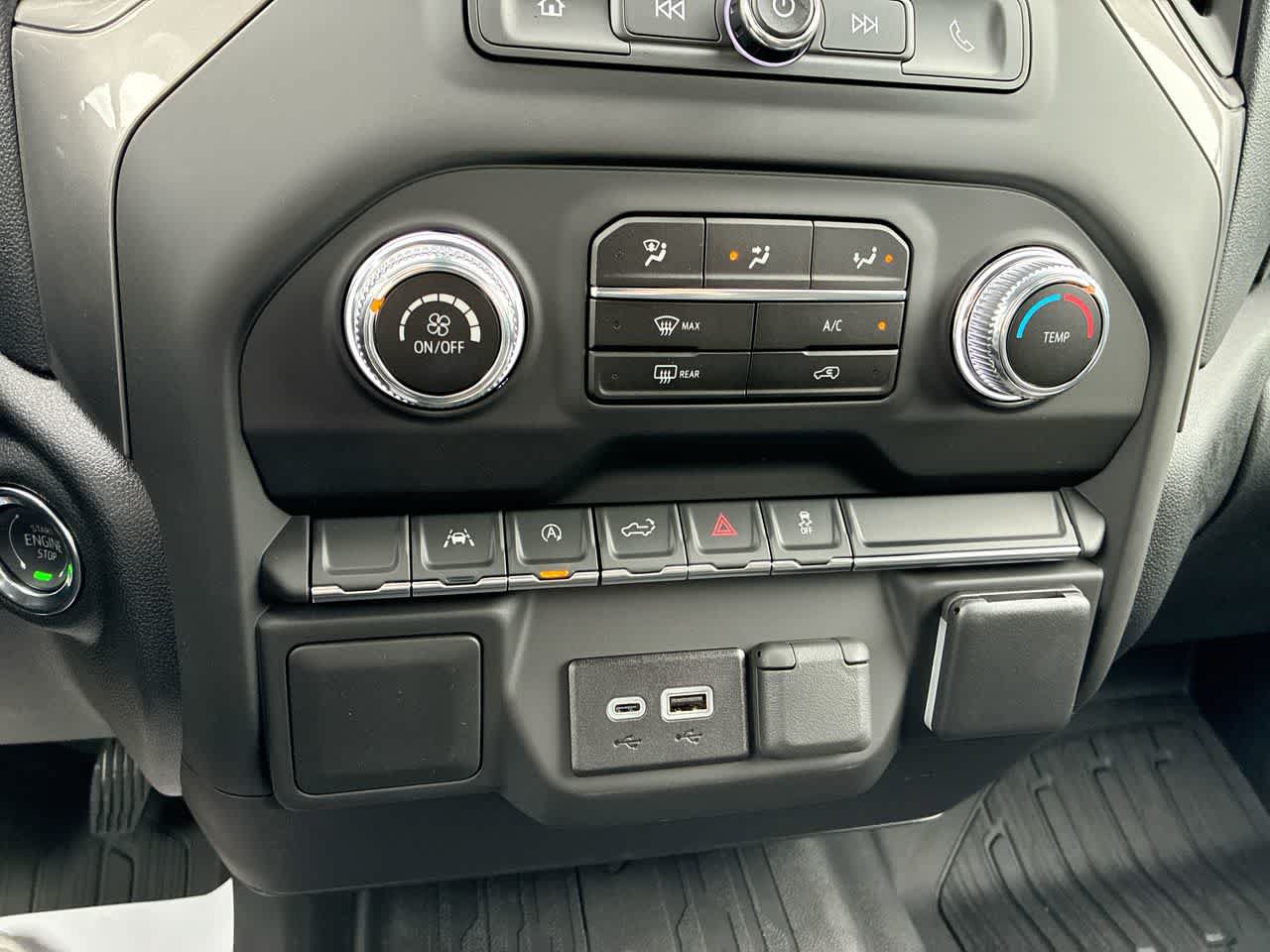 New 2026 GMC Sierra 1500 Pro w/ Graphite Edition AWD/4WD image 17