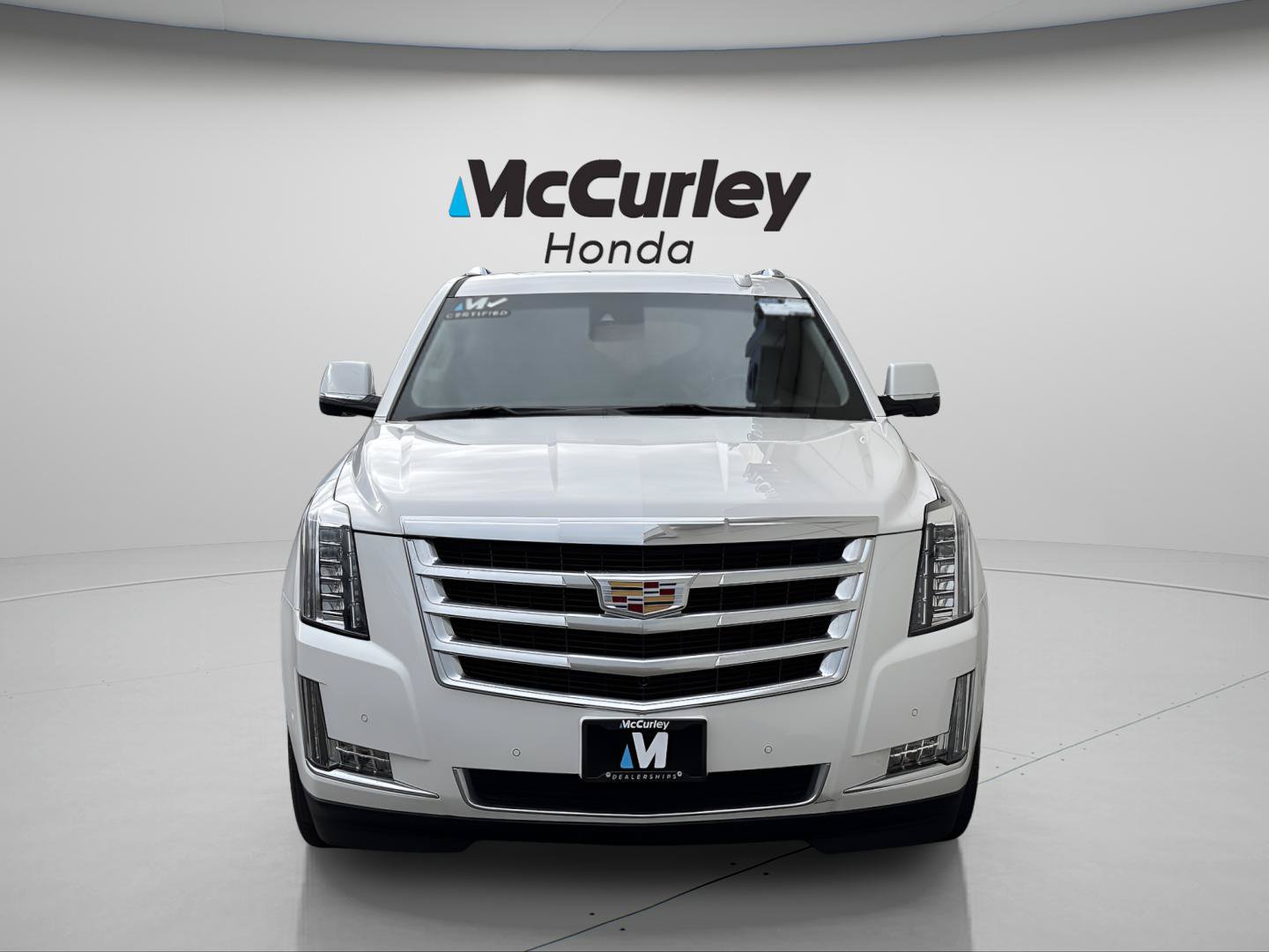 Used 2020 Cadillac Escalade Luxury AWD/4WD image 9