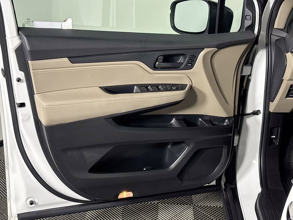 Certified 2023 Honda Odyssey EX-L image 11