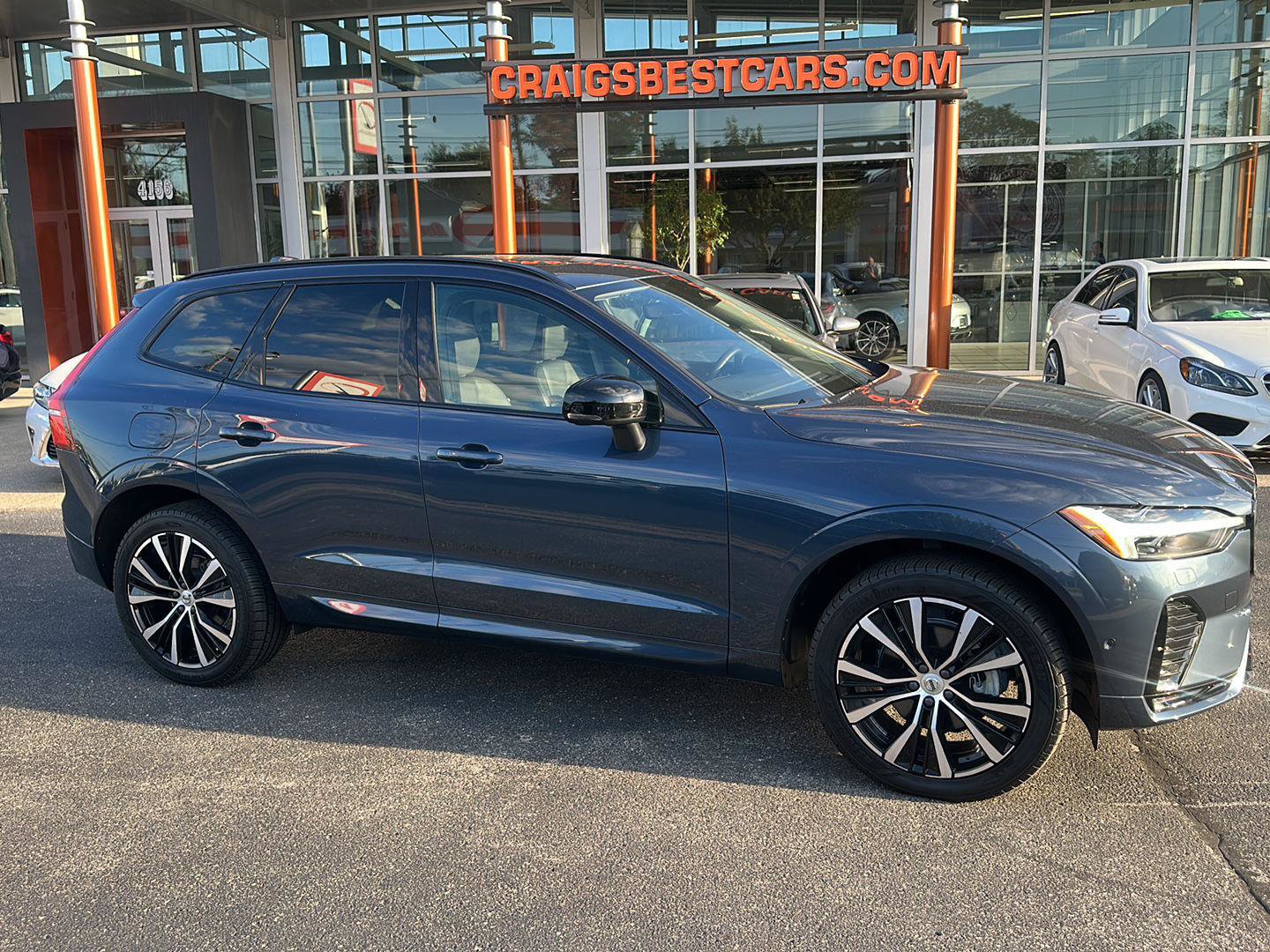Used 2024 Volvo XC60 B5 Plus w/ Protection Package Premier