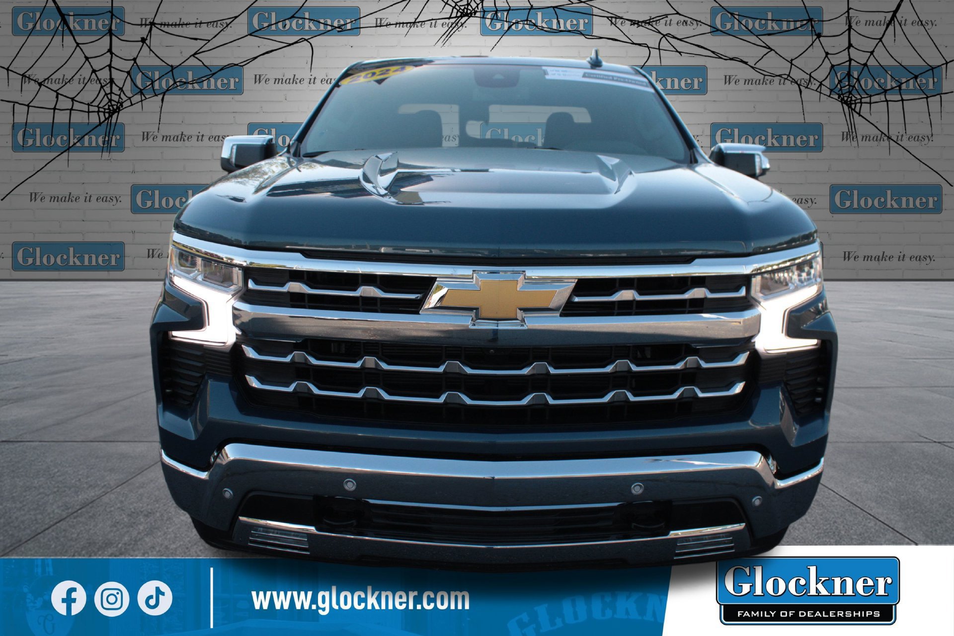 Used 2024 Chevrolet Silverado 1500 LTZ w/ Z71 Off-Road Package AWD/4WD image 2