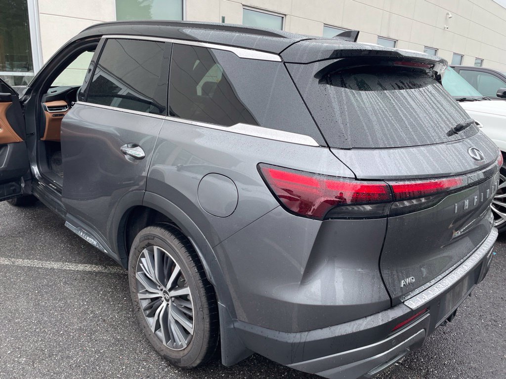 Certified 2023 INFINITI QX60 Autograph w/ Cargo Package AWD/4WD image 2
