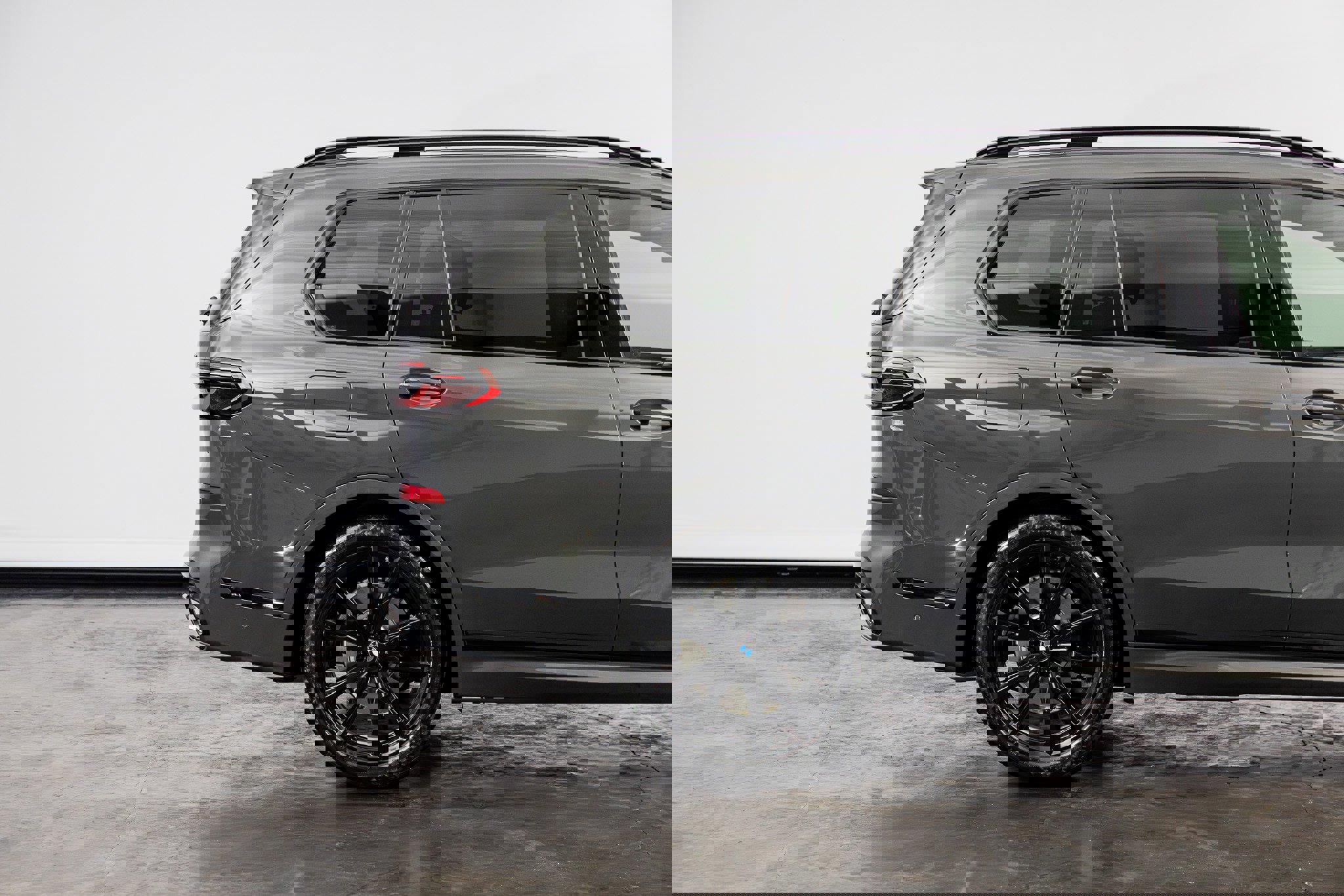 Used 2026 BMW X7 xDrive40i AWD/4WD image 24