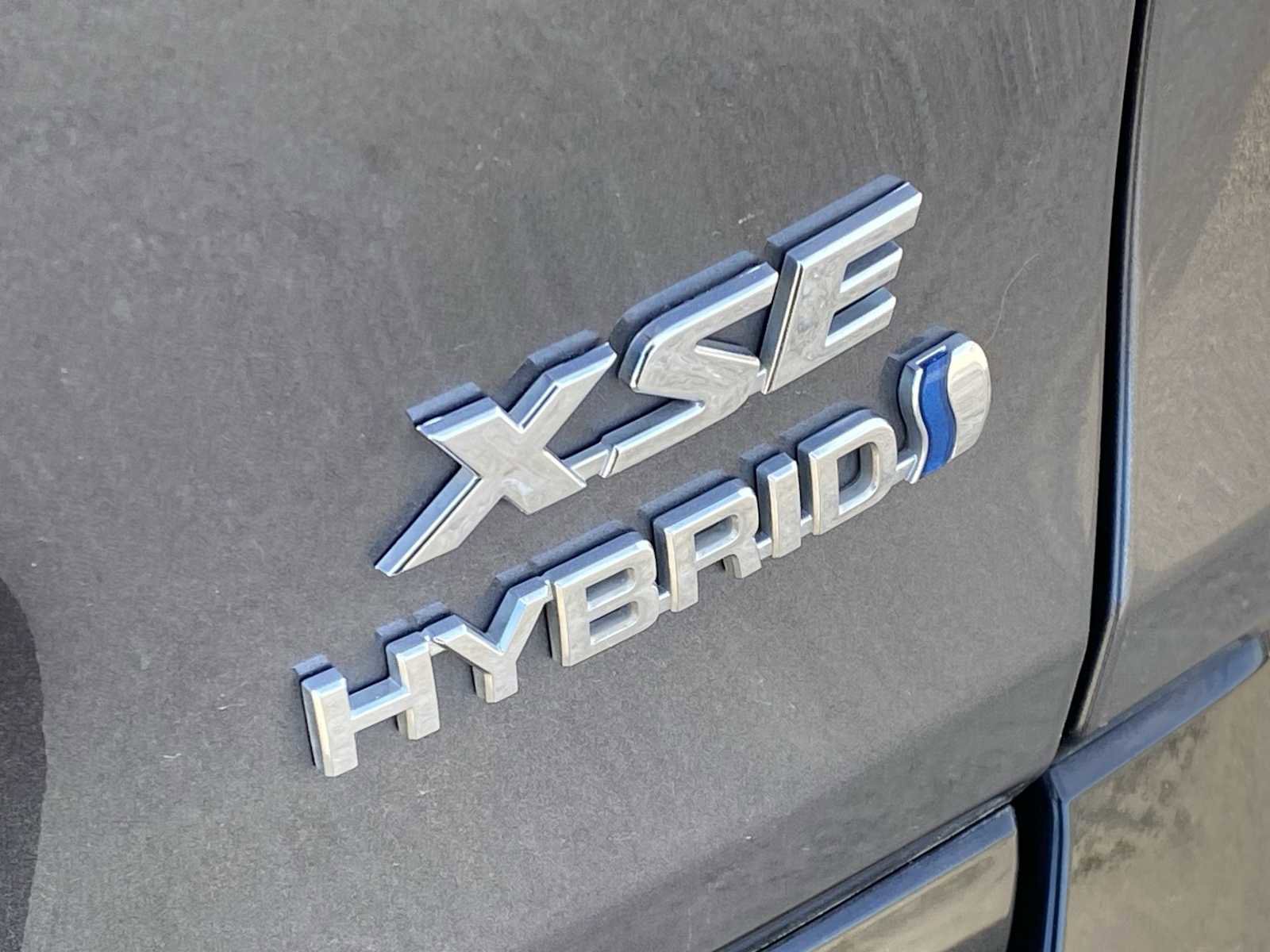 Used 2021 Toyota RAV4 XSE image 26