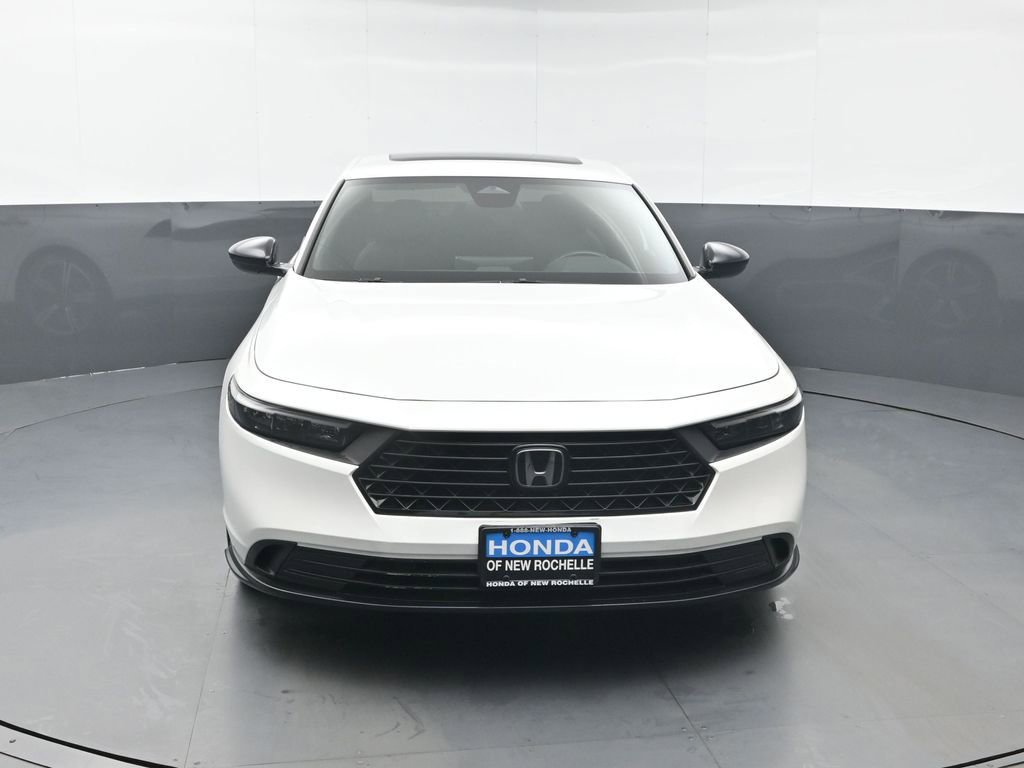 Used 2023 Honda Accord Sport image 9