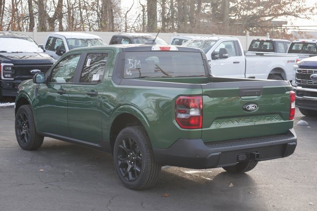 New 2025 Ford Maverick XLT w/ Black Appearance Package image 9