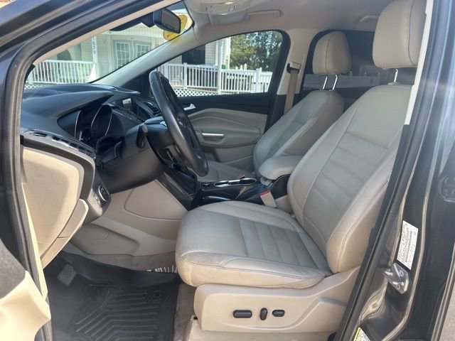 Used 2016 Ford Escape Titanium FWD image 15