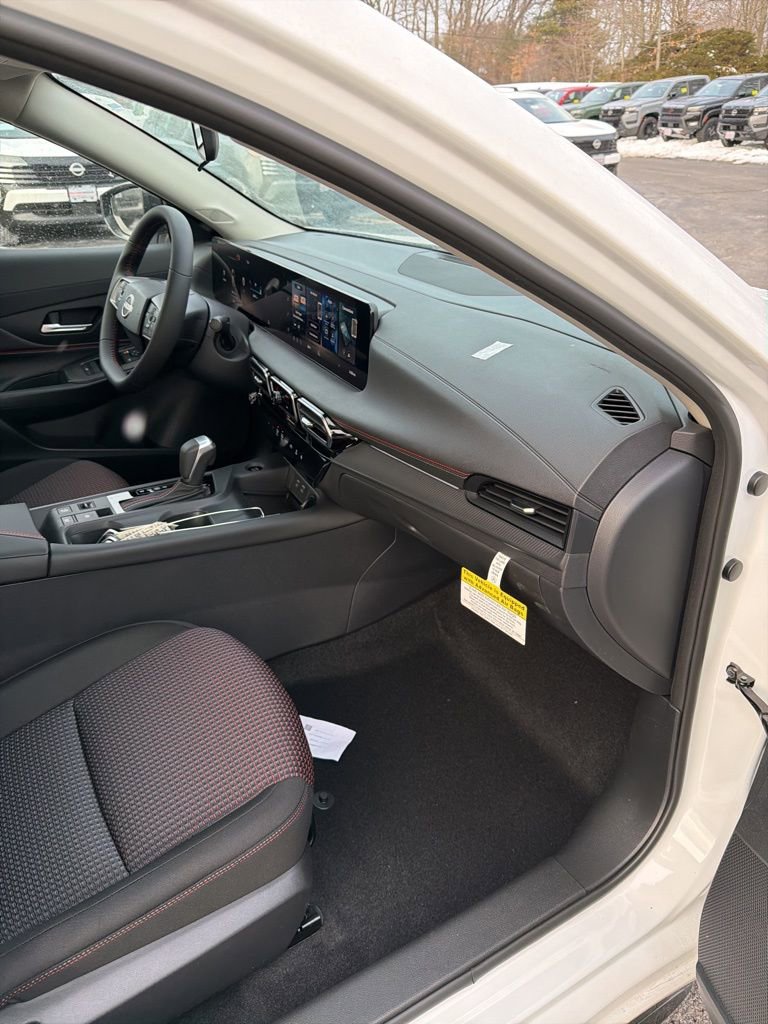 New 2026 Nissan Sentra SR w/ Floor Mat Package image 28