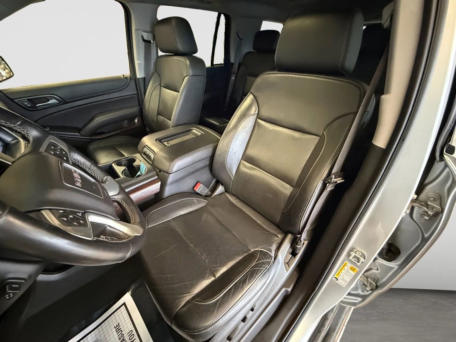 Used 2017 GMC Yukon SLT w/ Open Road Package image 51