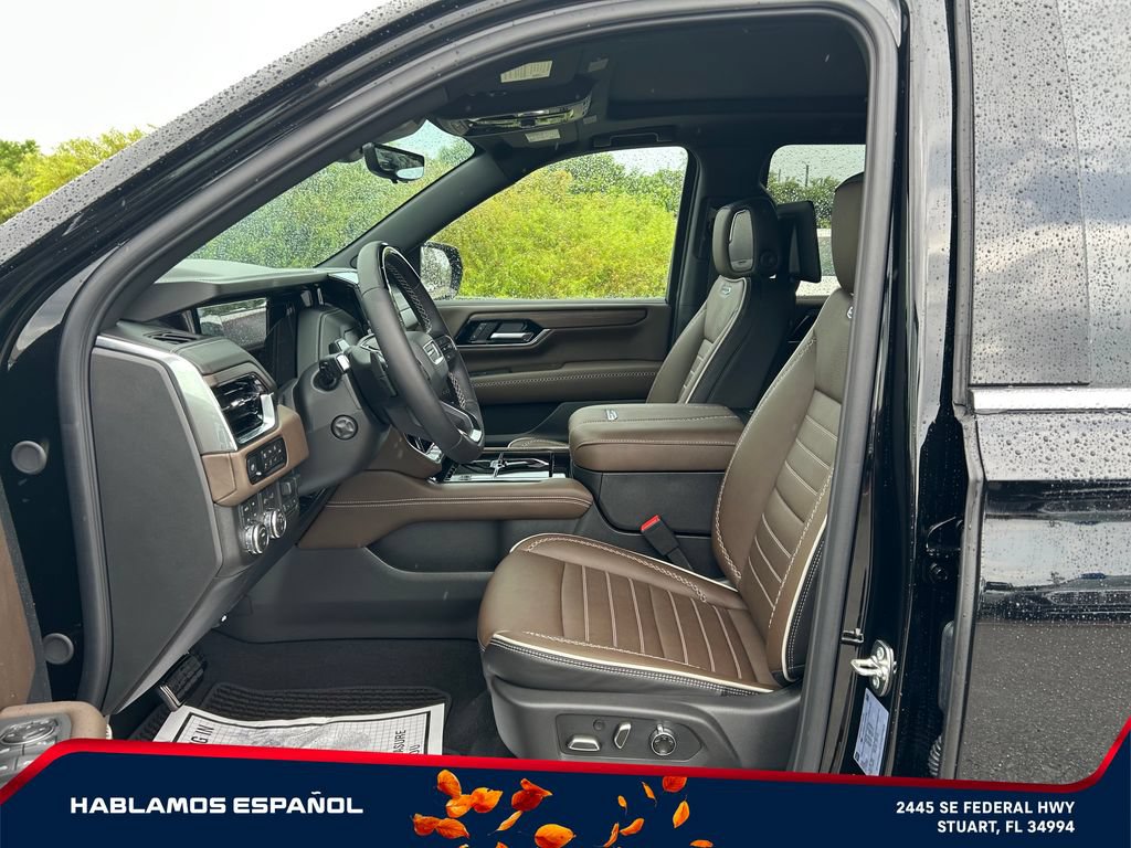 New 2026 GMC Yukon XL Denali Ultimate AWD/4WD image 11