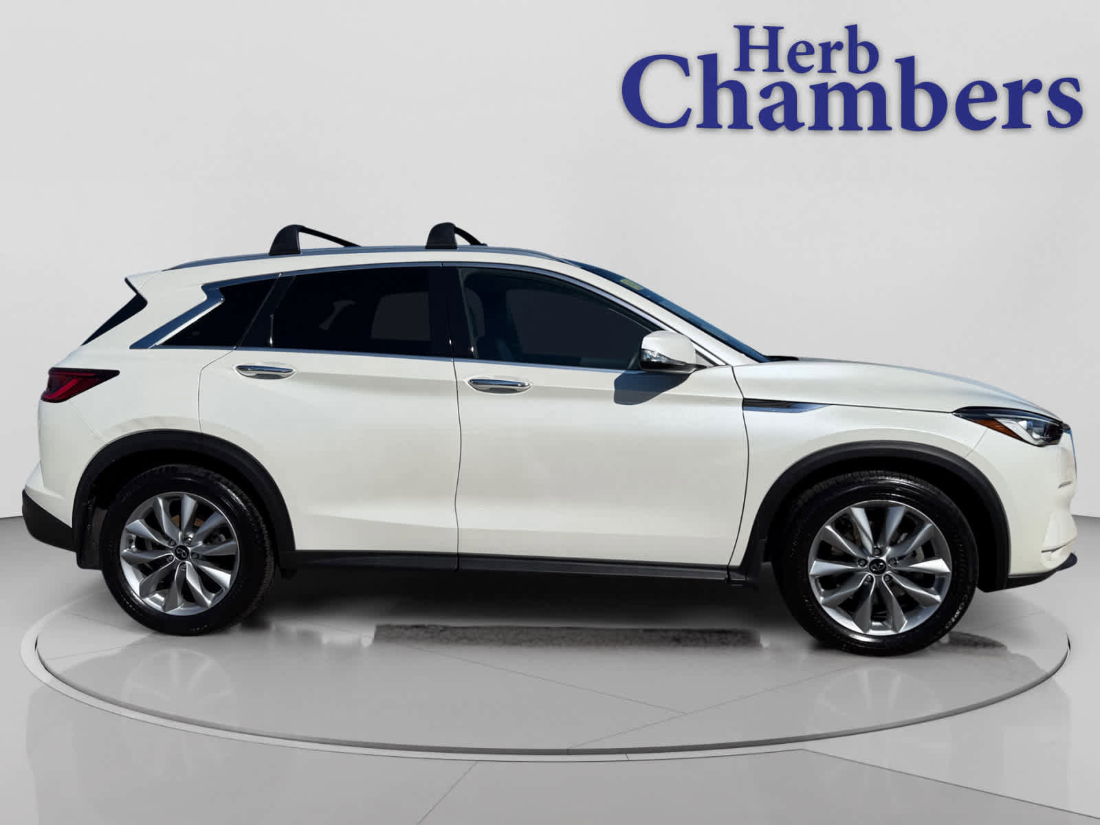 Used 2022 INFINITI QX50 Luxe image 17